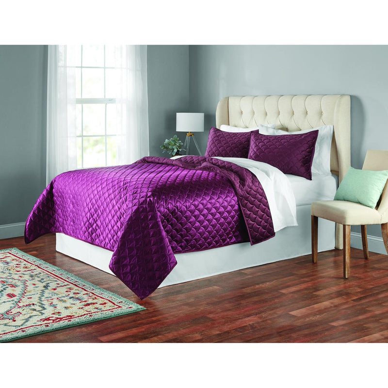 Mainstays Poly Velvet Plush Scallop Stitched 3-Piece Full/Queen Quilt Set, Metro Burgundy